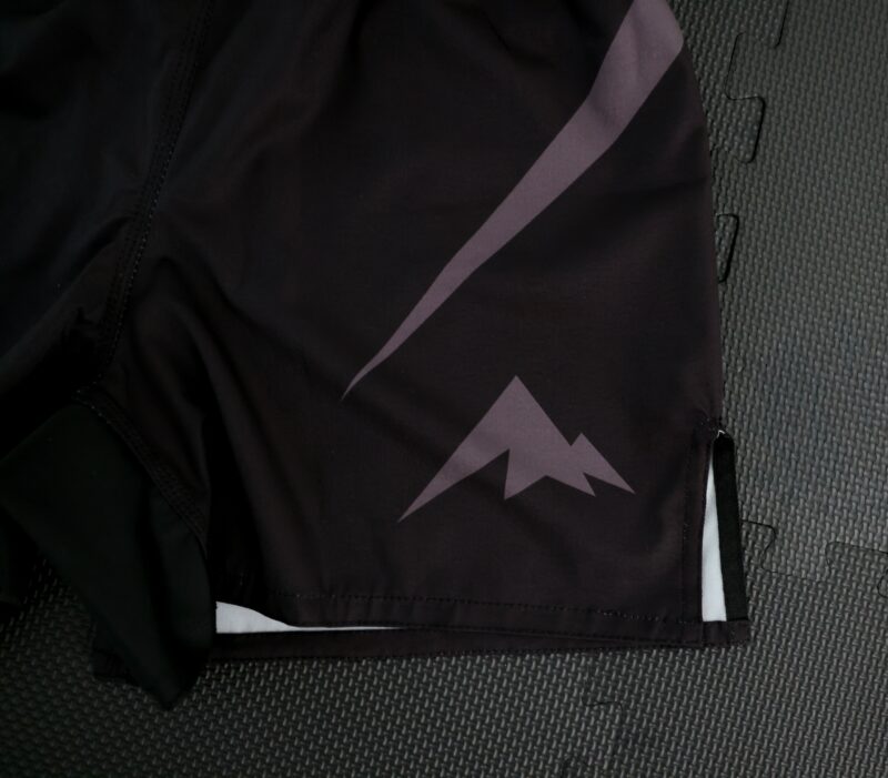Fightmode Blackout Short – Rise to the Top⛰️ – Bild 3