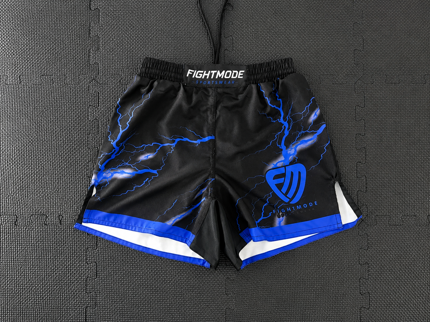Fightmode Lightning Fightshort Black/Blue – Electric Performance