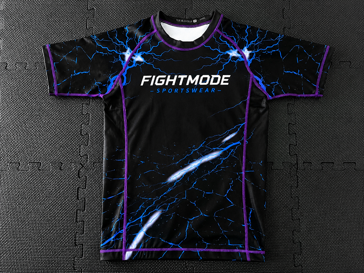Fightmode Lightning Rashguard Black/Blue – Electric Power